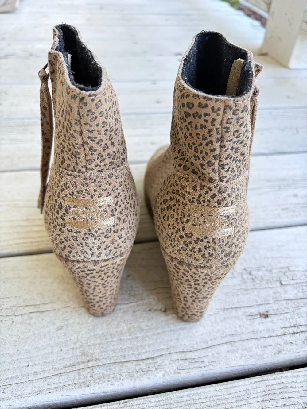 N/A toms desert
